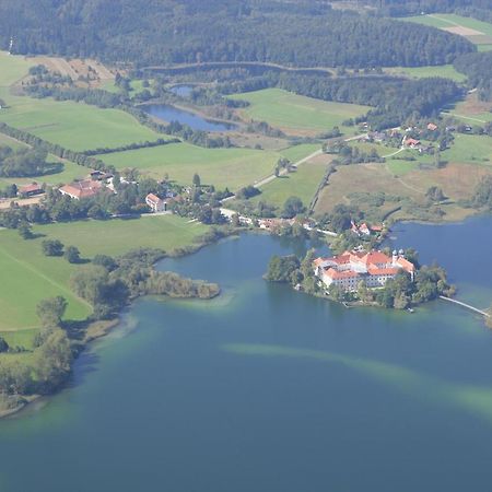 Haus Rufinus Am Kloster Seeon Екстер'єр фото